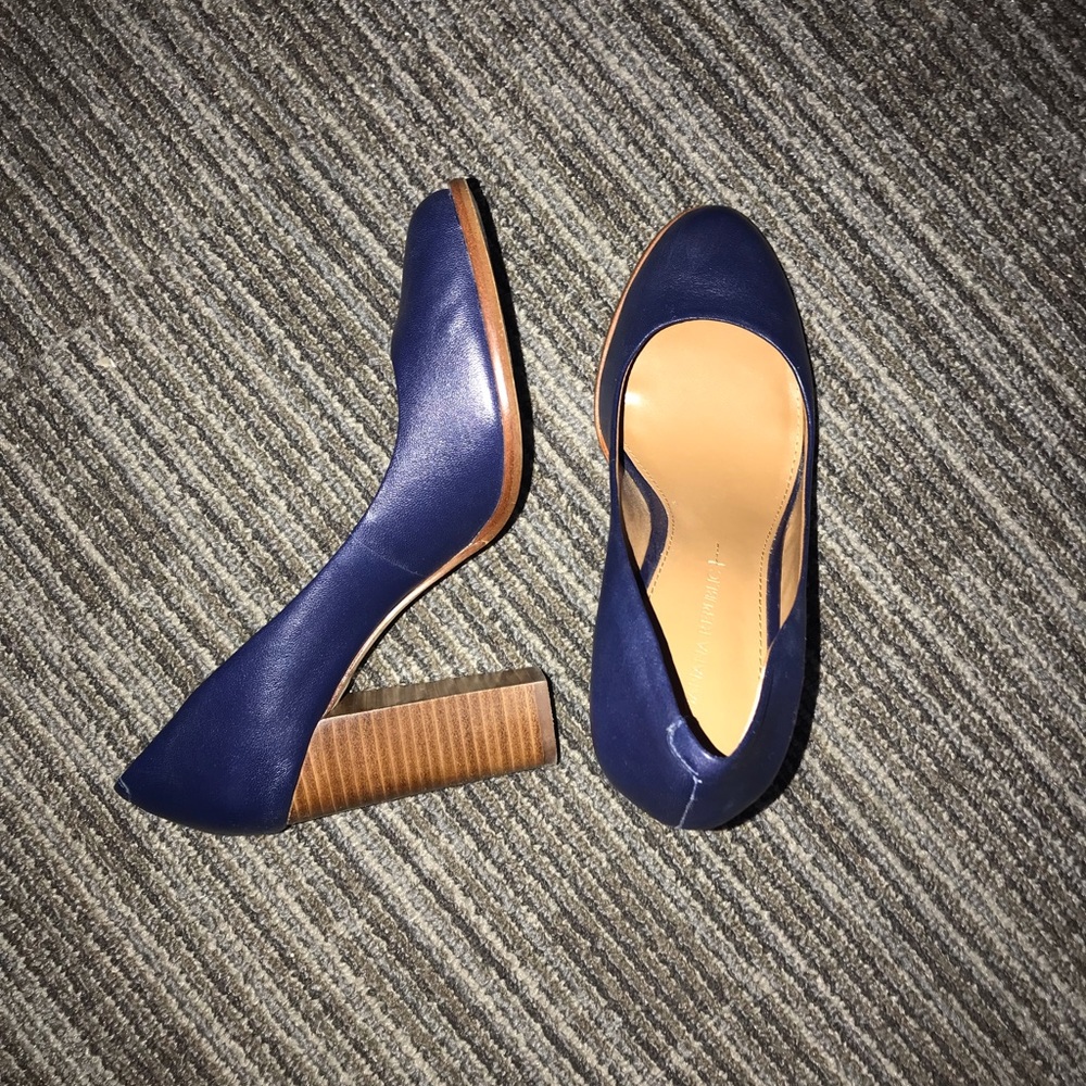 Blue Banana Republic Heels